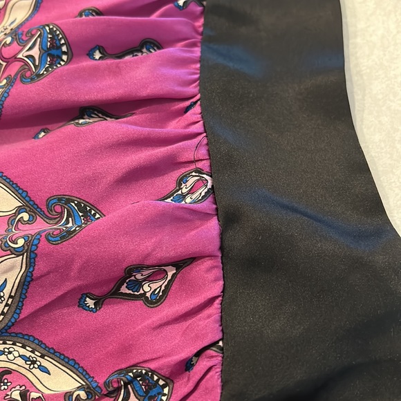 Bebe Silk Halter Too Sleeveless Blouse - Picture 4 of 9